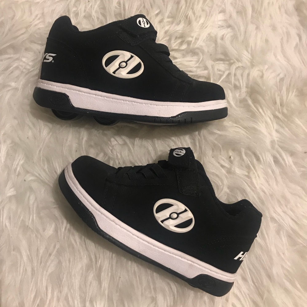Boys heelys